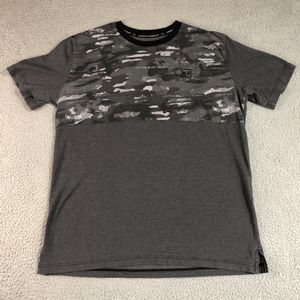 Under Armour‎ Shirt Mens Large Gray Camo Athletic Gym Workout Crew Neck Tee Logo